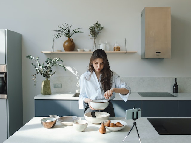 Is jouw keuken aan vernieuwing toe? Denk eens aan een renovatie!